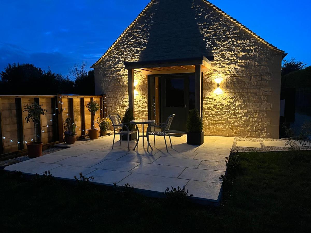 Luxury Lodge @ Ewen Barn - Private 5* Retreat Cirencester Kültér fotó